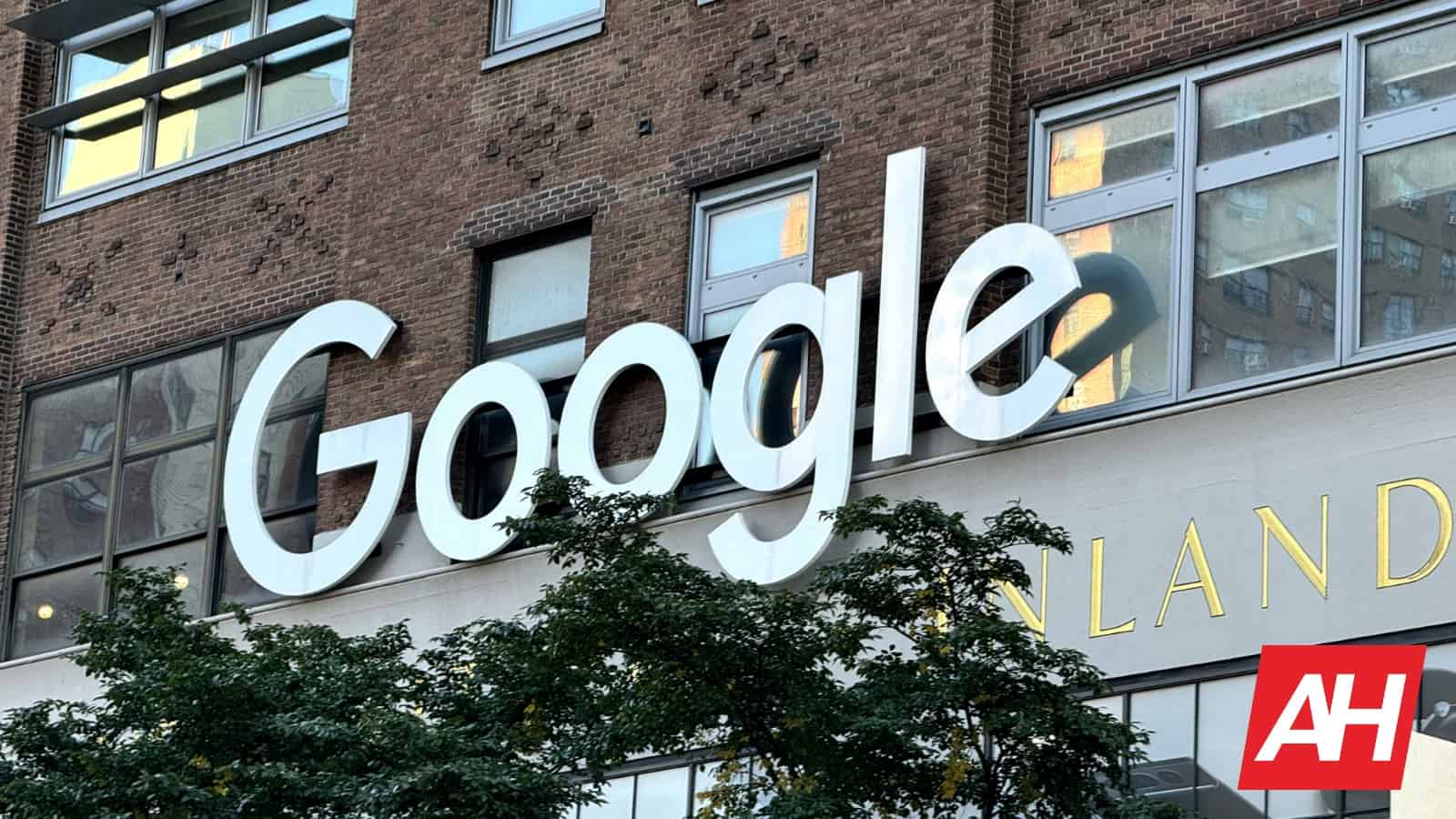 Featured image for Arkansas news publisher sues Google for violating antitrust law