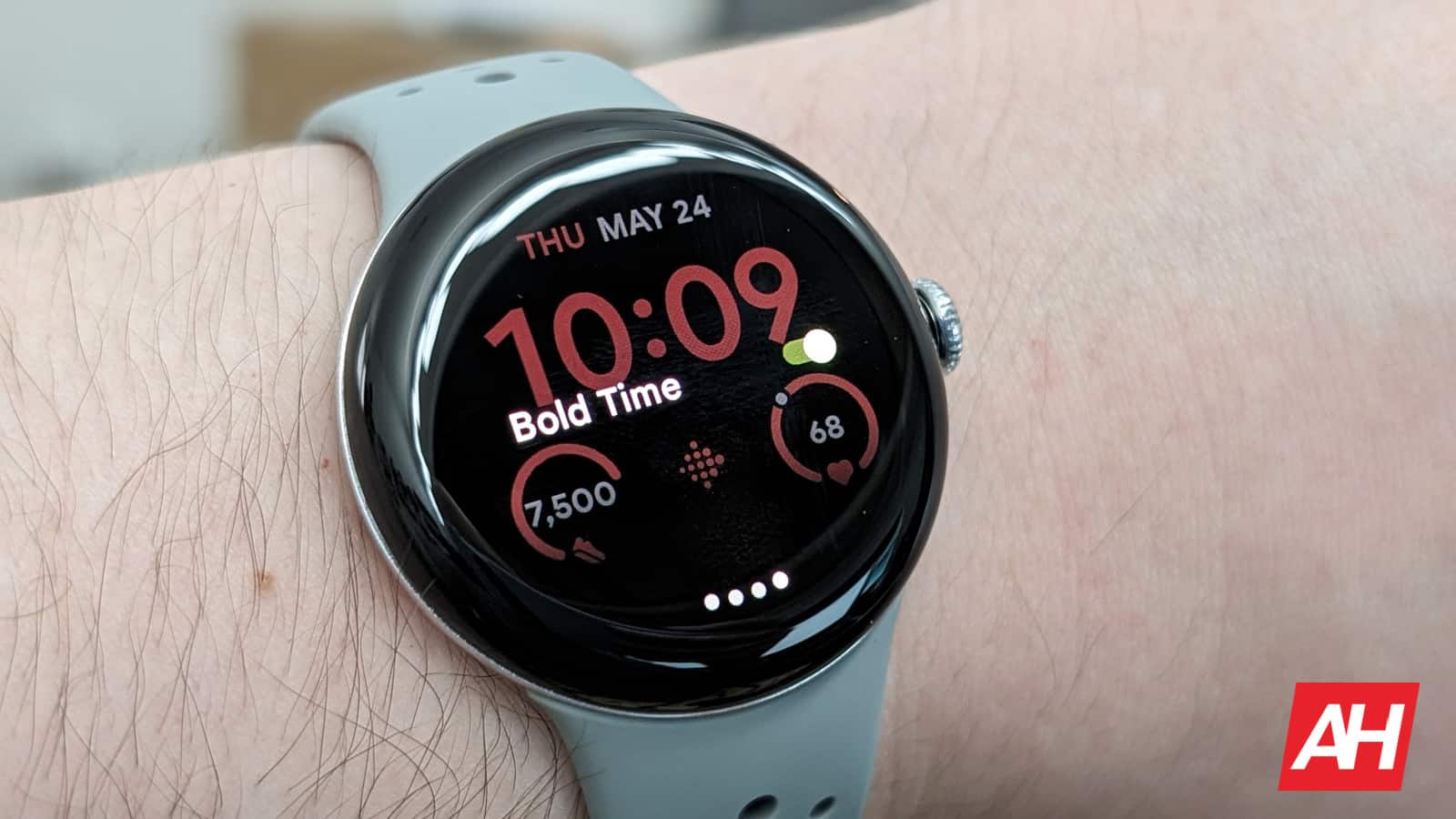 Featured image for Google released big December update for Pixel Watch & Watch 2