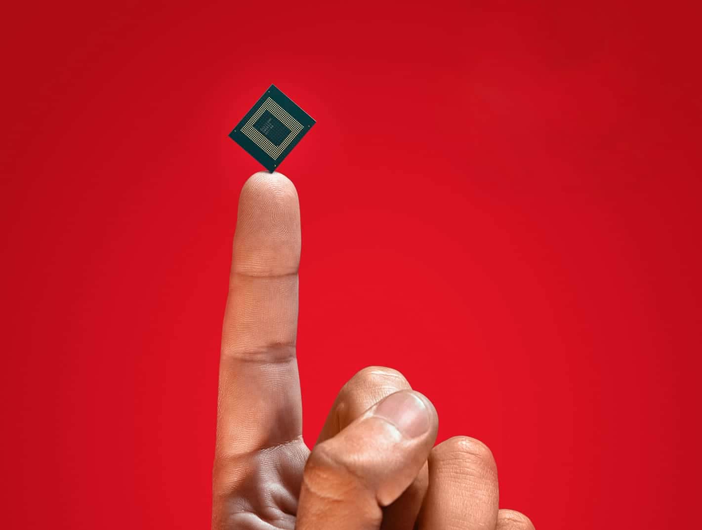 Featured image for Samsung & TSMC forge ahead for 2nm mass production in 2025