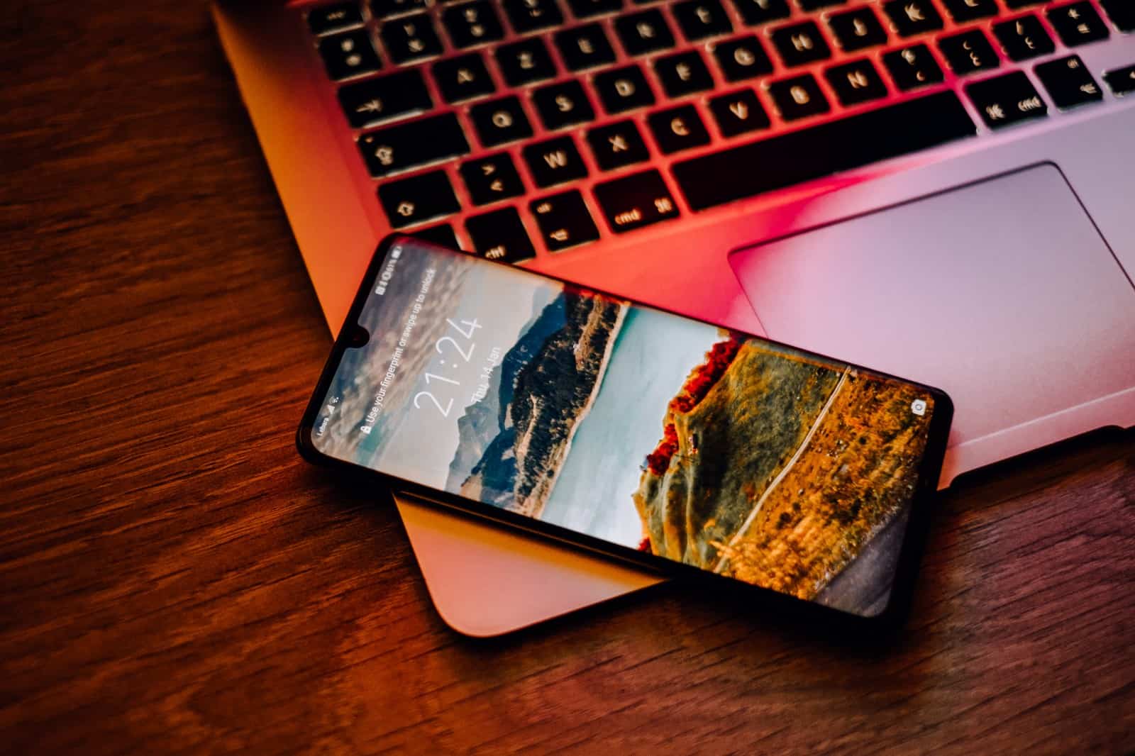 Featured image for How to remote control PC from Android phone and vice versa?