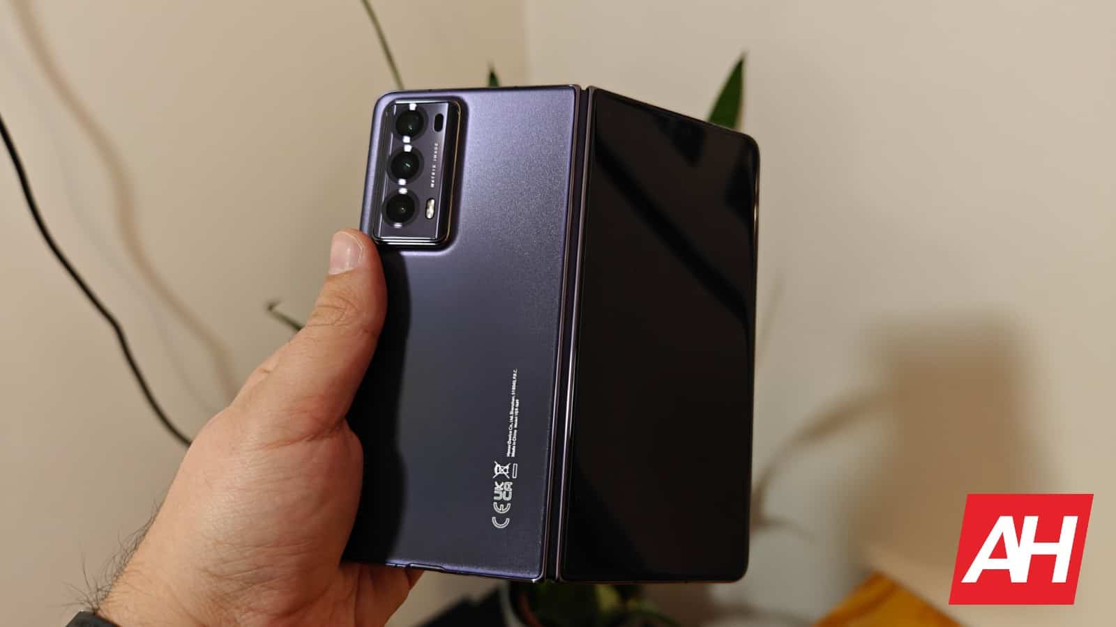 Featured image for HONOR Magic V2 has finally launched in a global variant