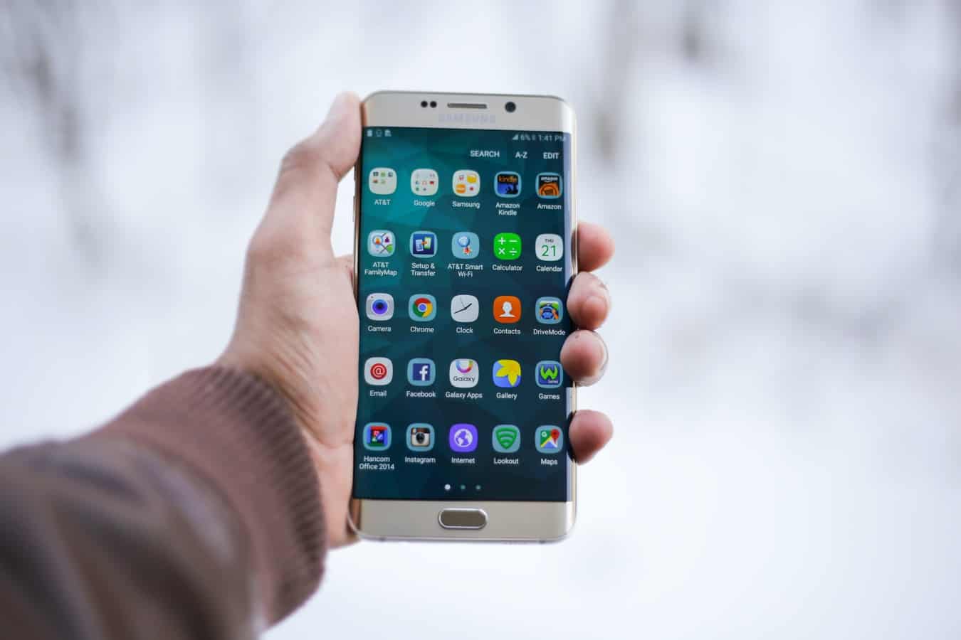 Featured image for Upgrade your online gaming experience with these 8 Android-supported technologies