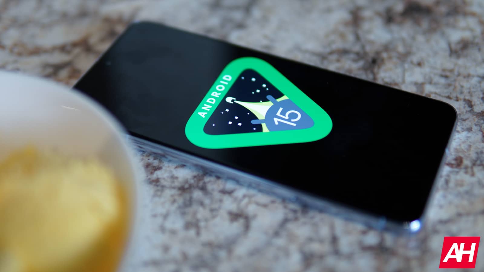 Featured image for Android 15 could add adaptive screen timeout to save battery