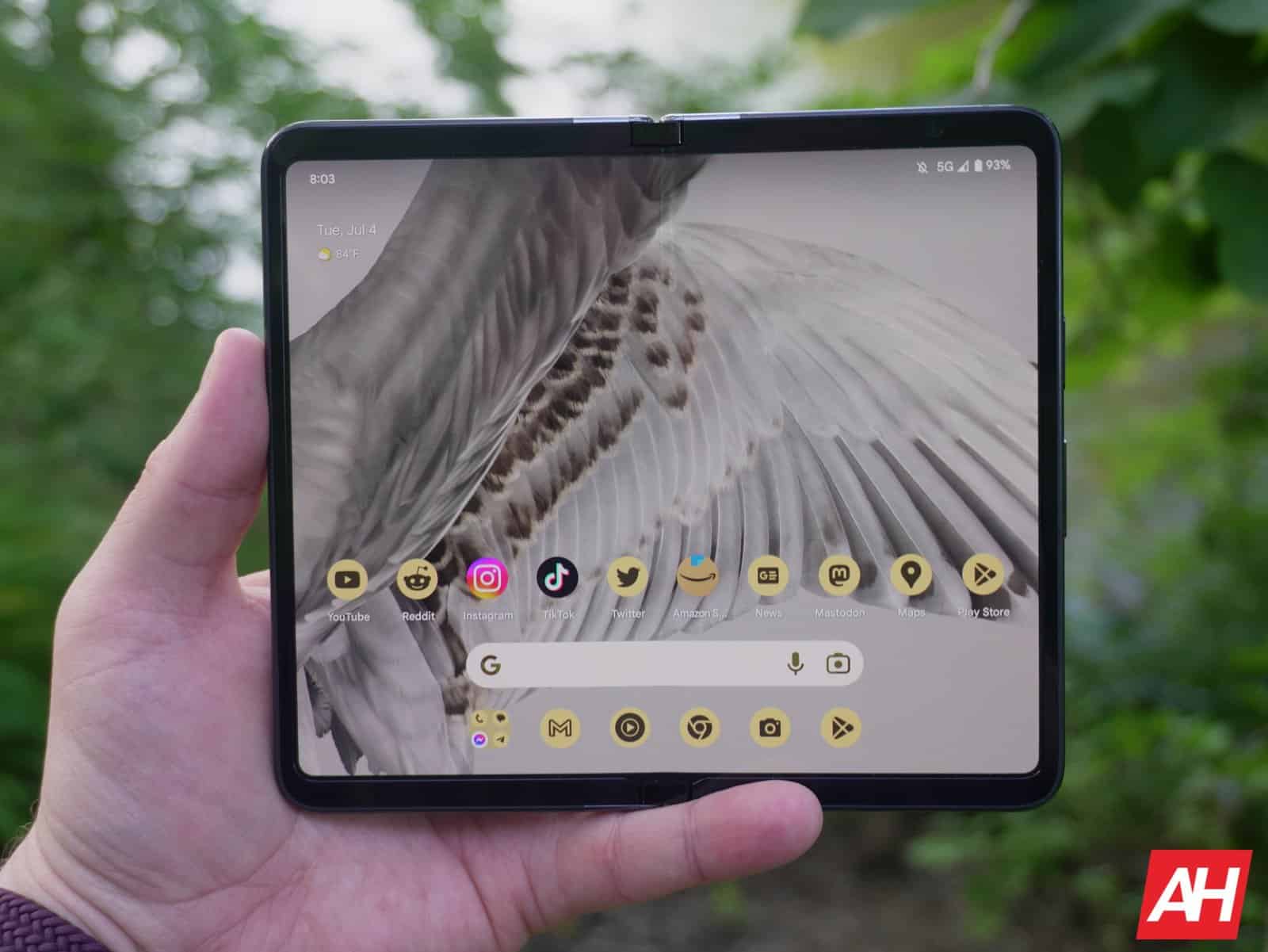 Circle to Search wird auf Google Pixel Fold eingeführt;  mit einigen Ungereimtheiten