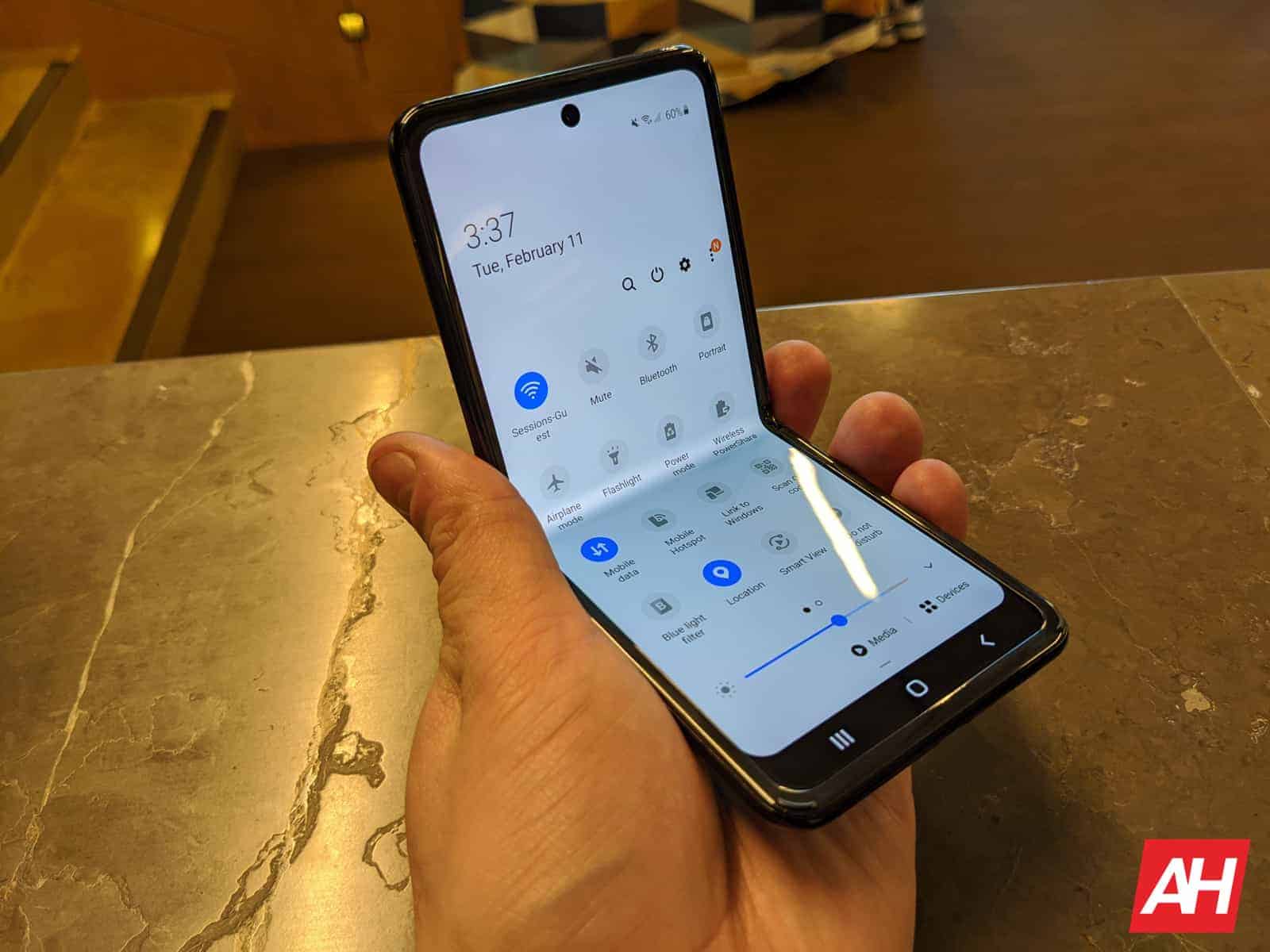 Das Galaxy Z Flip 5G der ersten Generation erhält in den USA ein Update für April 2024