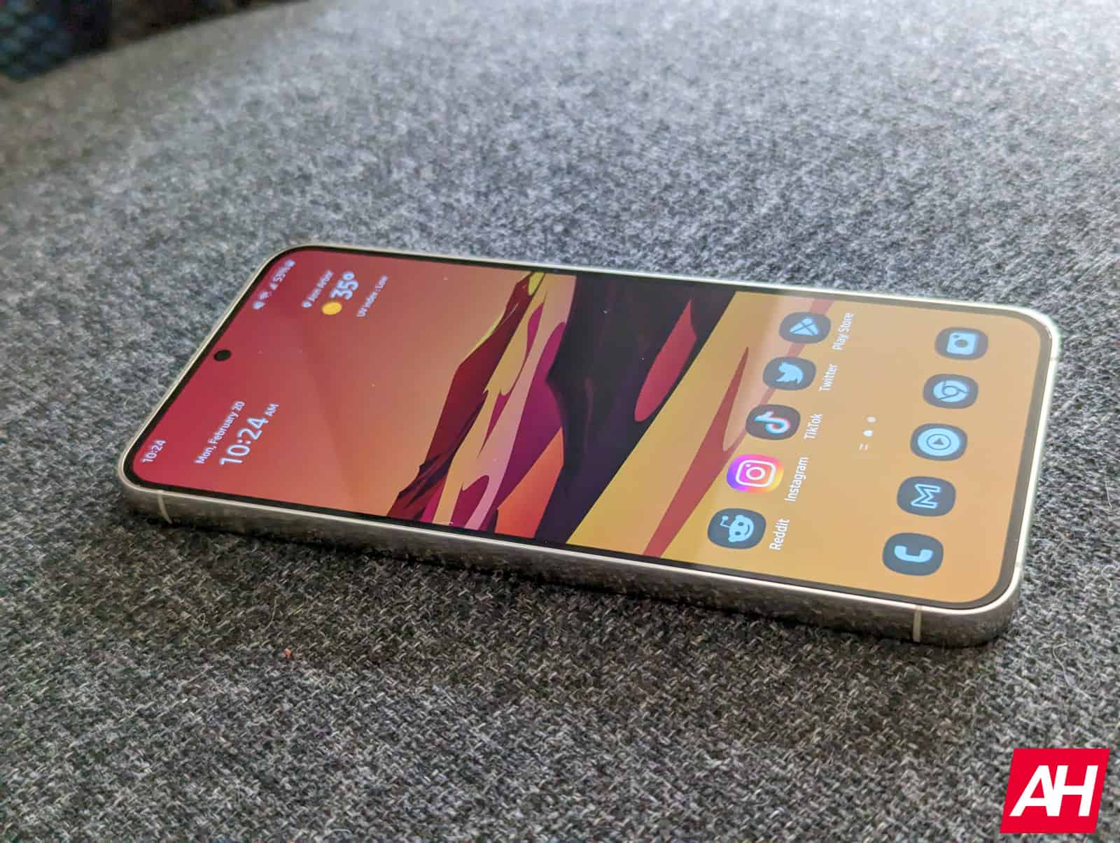 Der Google Discover-Feed verursacht möglicherweise Probleme mit dem Touchscreen des Galaxy S23