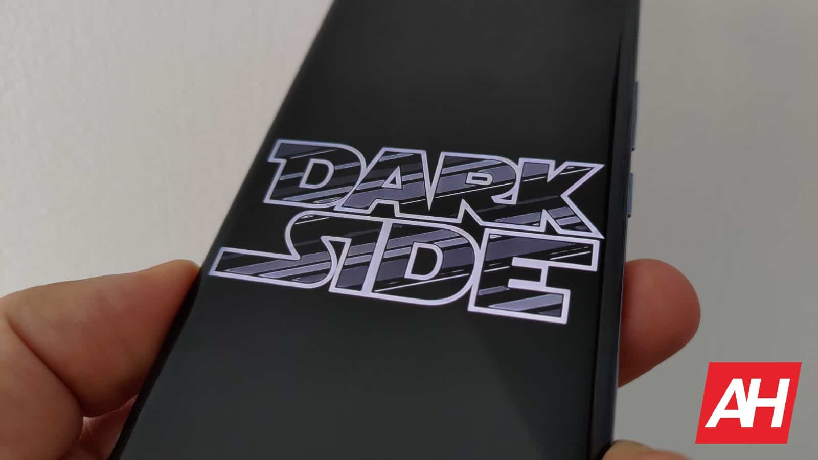 Mit Android 15 können Sie das Dunkelschalten von Apps erzwingen