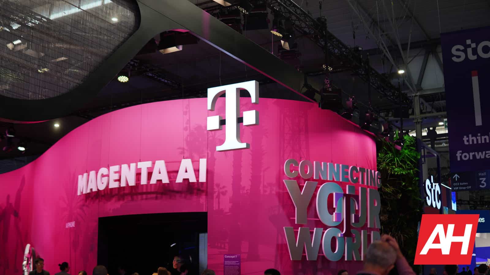 Featured image for T-Mobile implementing AI-powered tools for better customer service