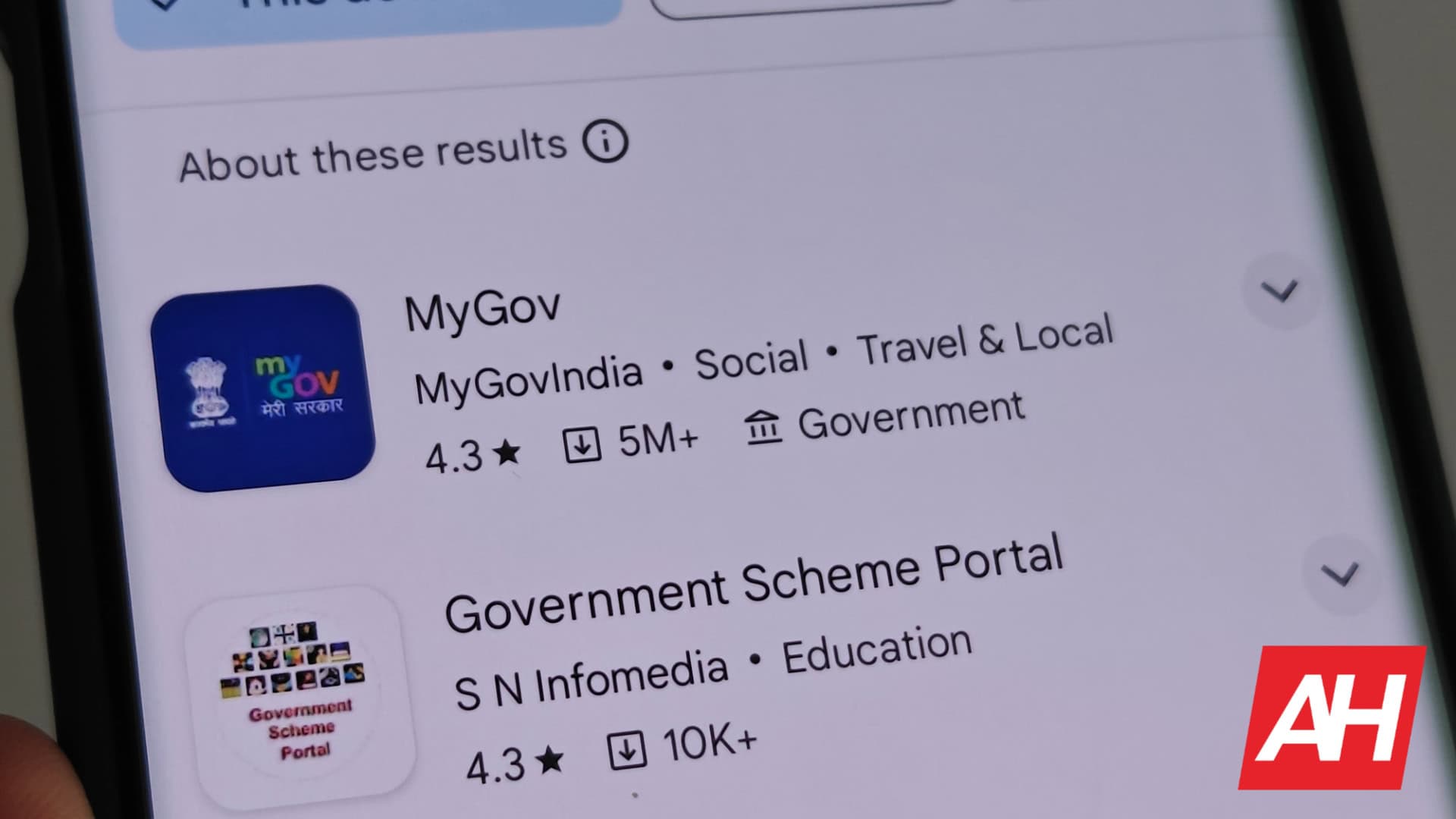 Featured image for Google Play Store pins