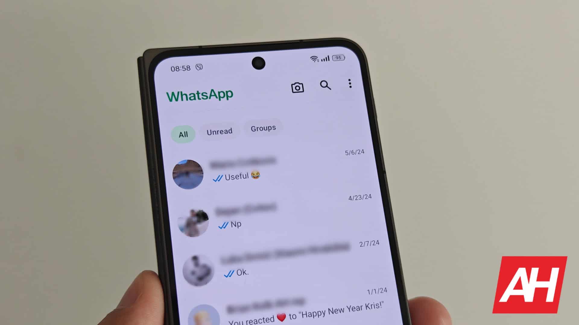Featured image for WhatsApp has a new design on Android & iOS, with less color