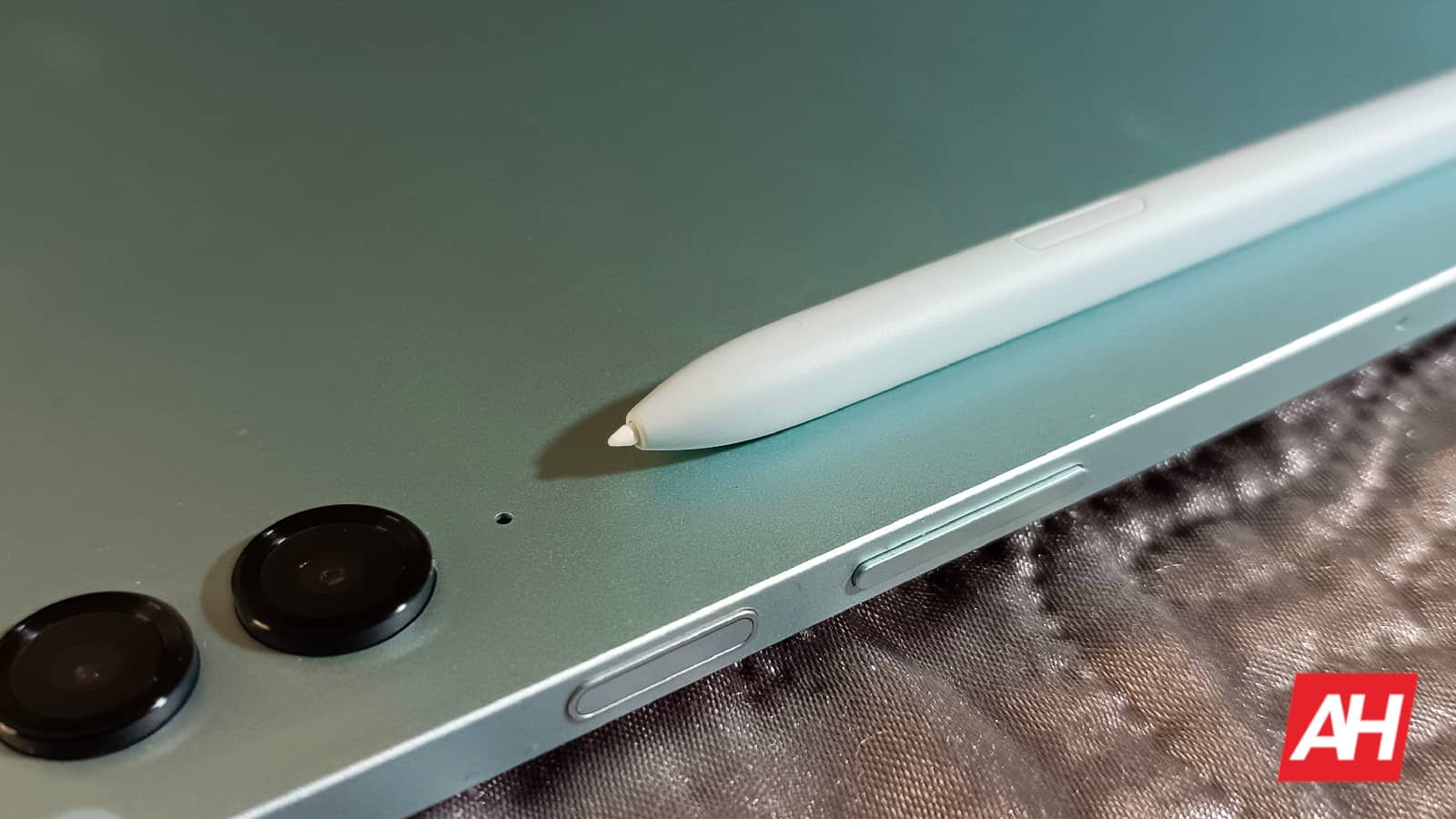 Featured image for Exclusive: Samsung Galaxy Tab S10 series models confirmed