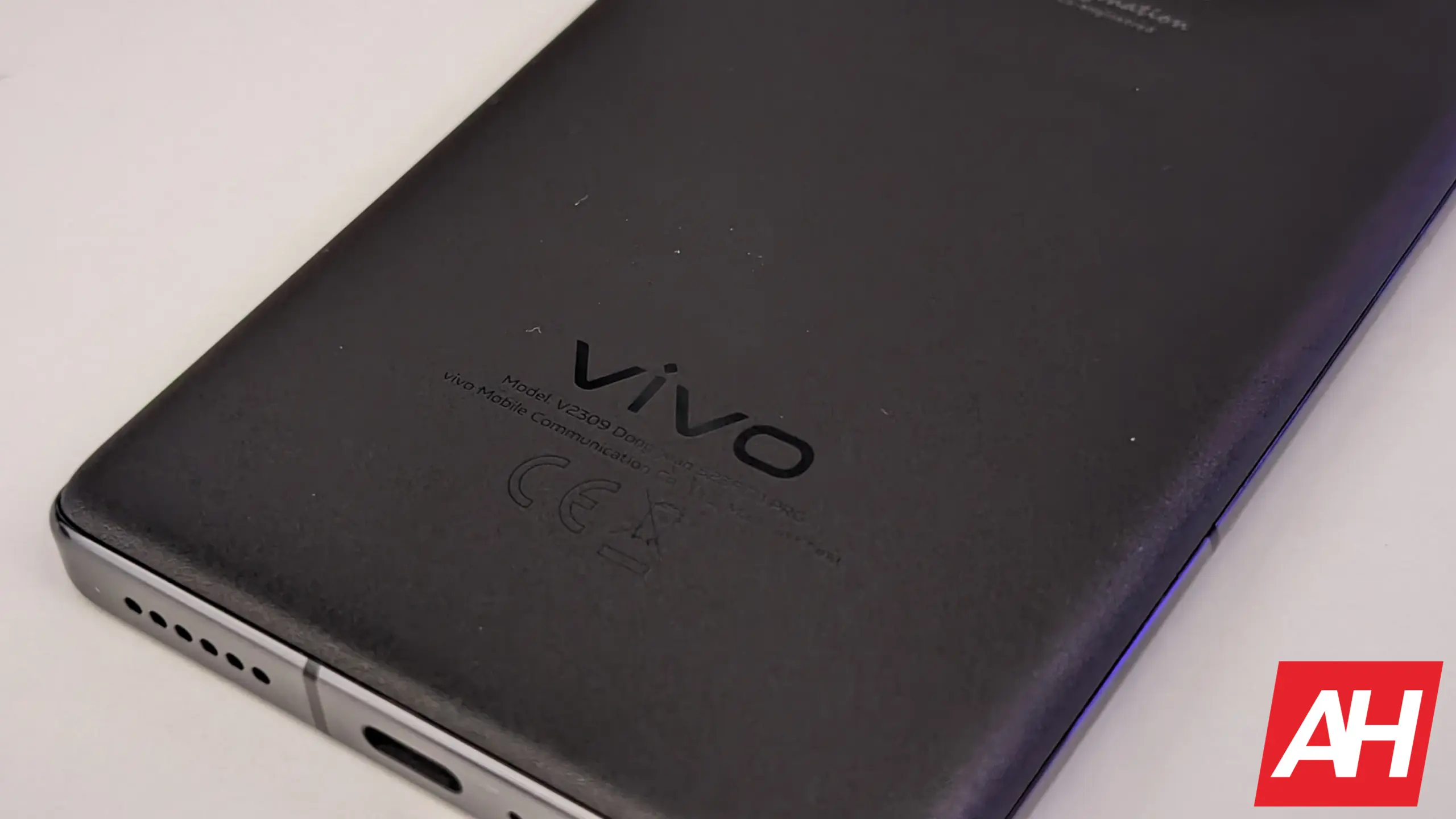 Das Vivo X100 Ultra mit Satellitenkonnektivität besteht die 3C-Zertifizierung Chinas