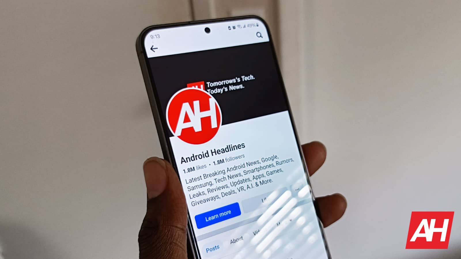 Featured image for A new lawsuit aims to change the Facebook news feed