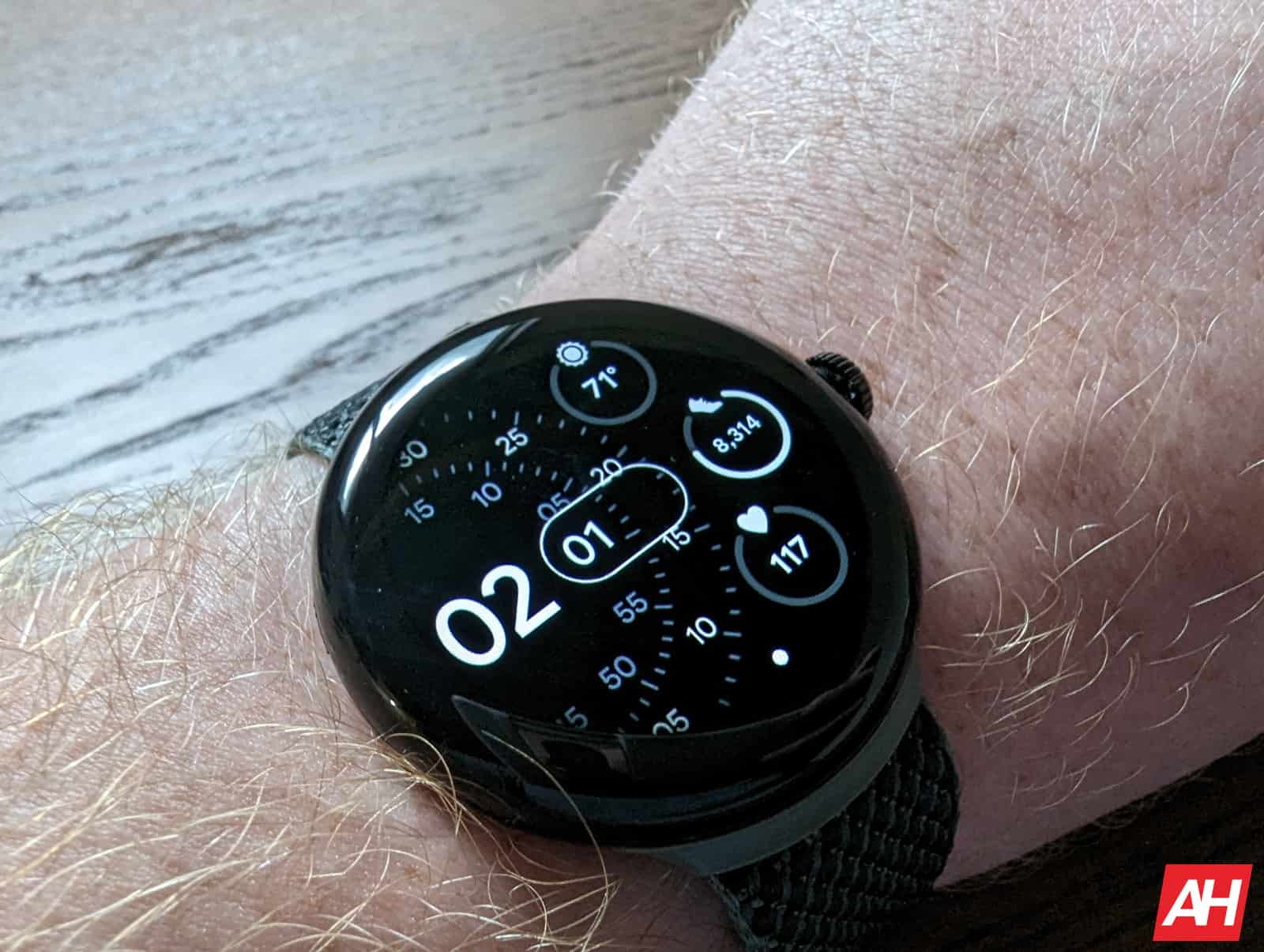 Pixel Watch erhält ab Mai 2024 das Sicherheitsupdate