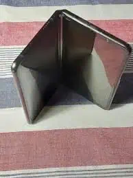 Abgebrochener Google Pixel Fold-Prototyp 1