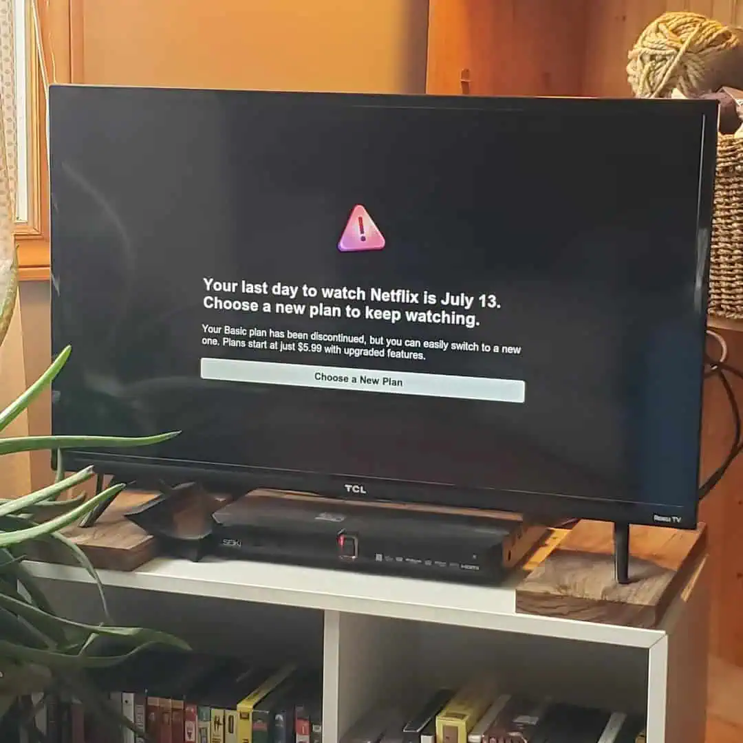Werbefreier Plan von Netflix Basic wird eingestellt