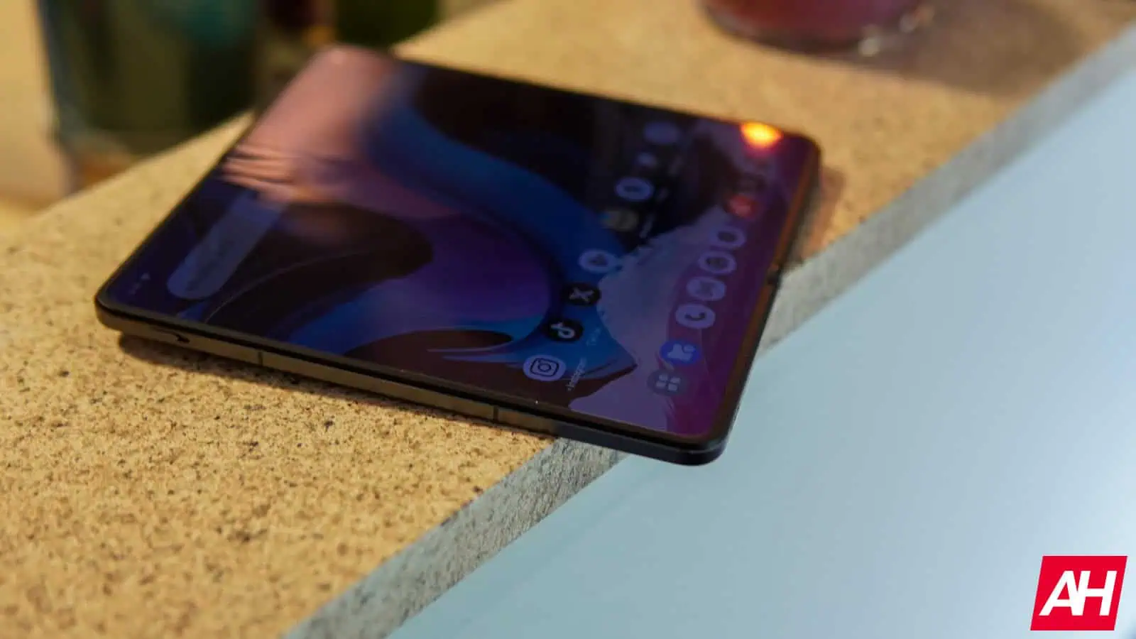 OnePlus Open AM AH 1