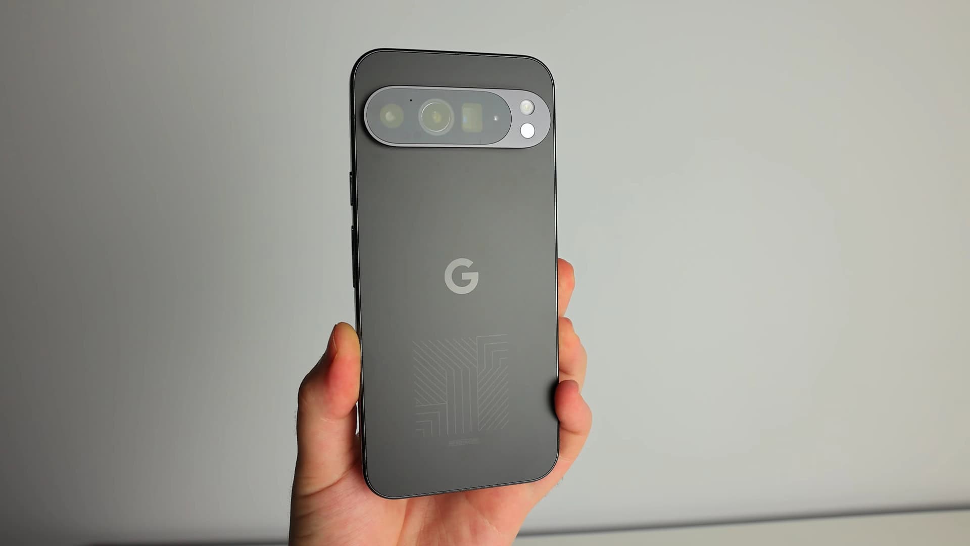 Google Pixel 9 Pro XL erscheint in einem 19-minütigen Hands-on-Video