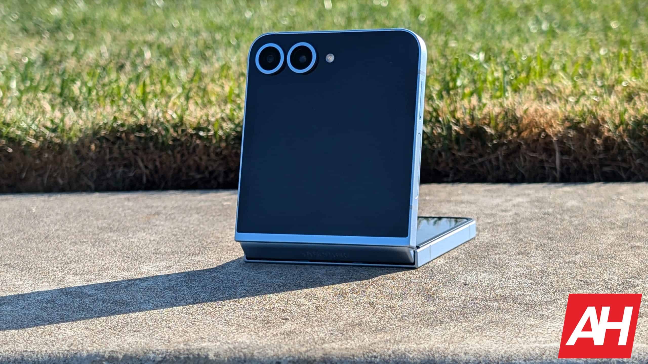 So aktivieren Sie „Camcorder Grip“ auf dem Samsung Galaxy Z Flip 6