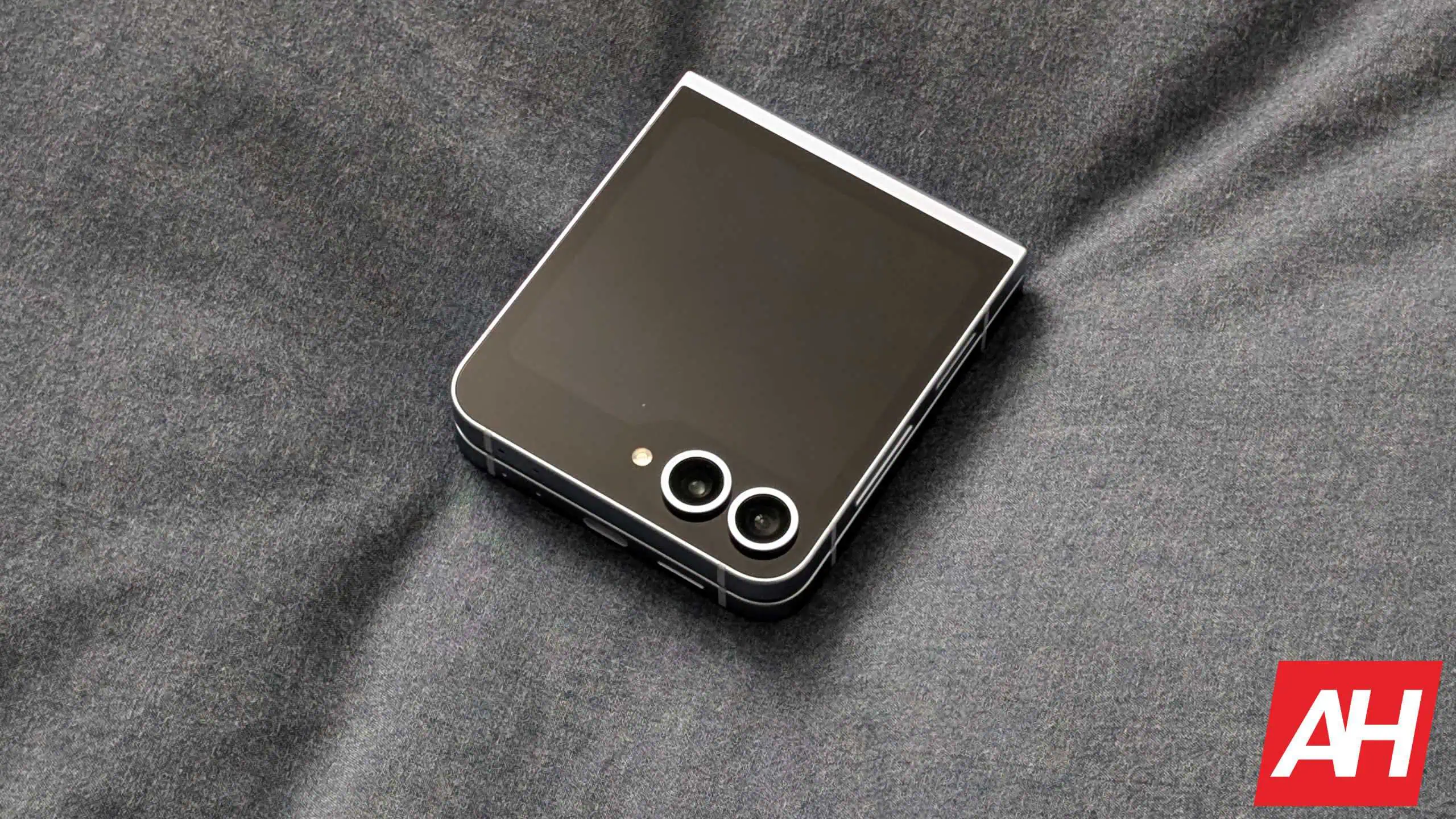 AH Samsung Galaxy Z Flip 6 Testbericht (2)