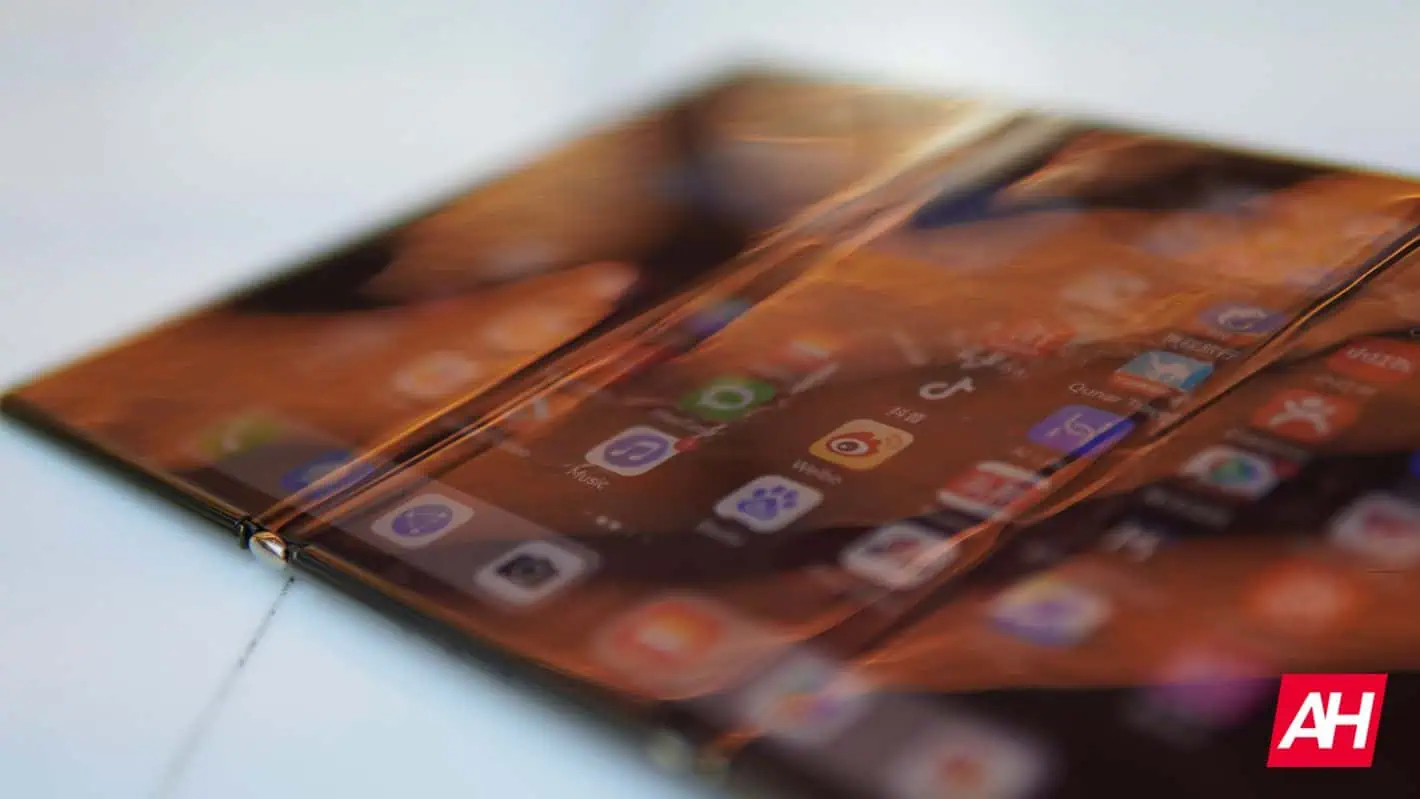 Huawei Mate XT AH 37