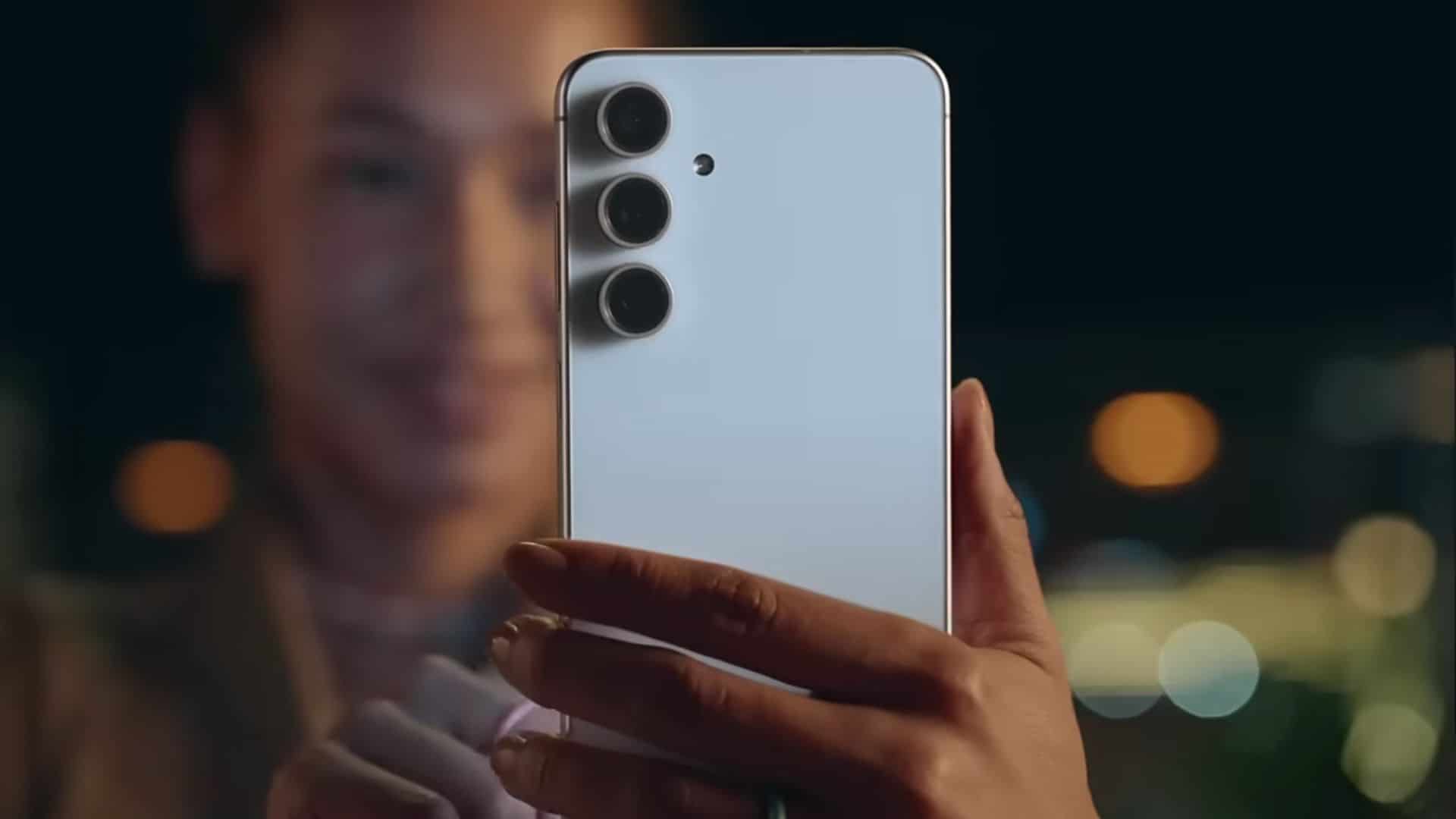 Schauen Sie sich die offiziellen Einführungsvideos zum Galaxy S24 FE und Tab S10 an
