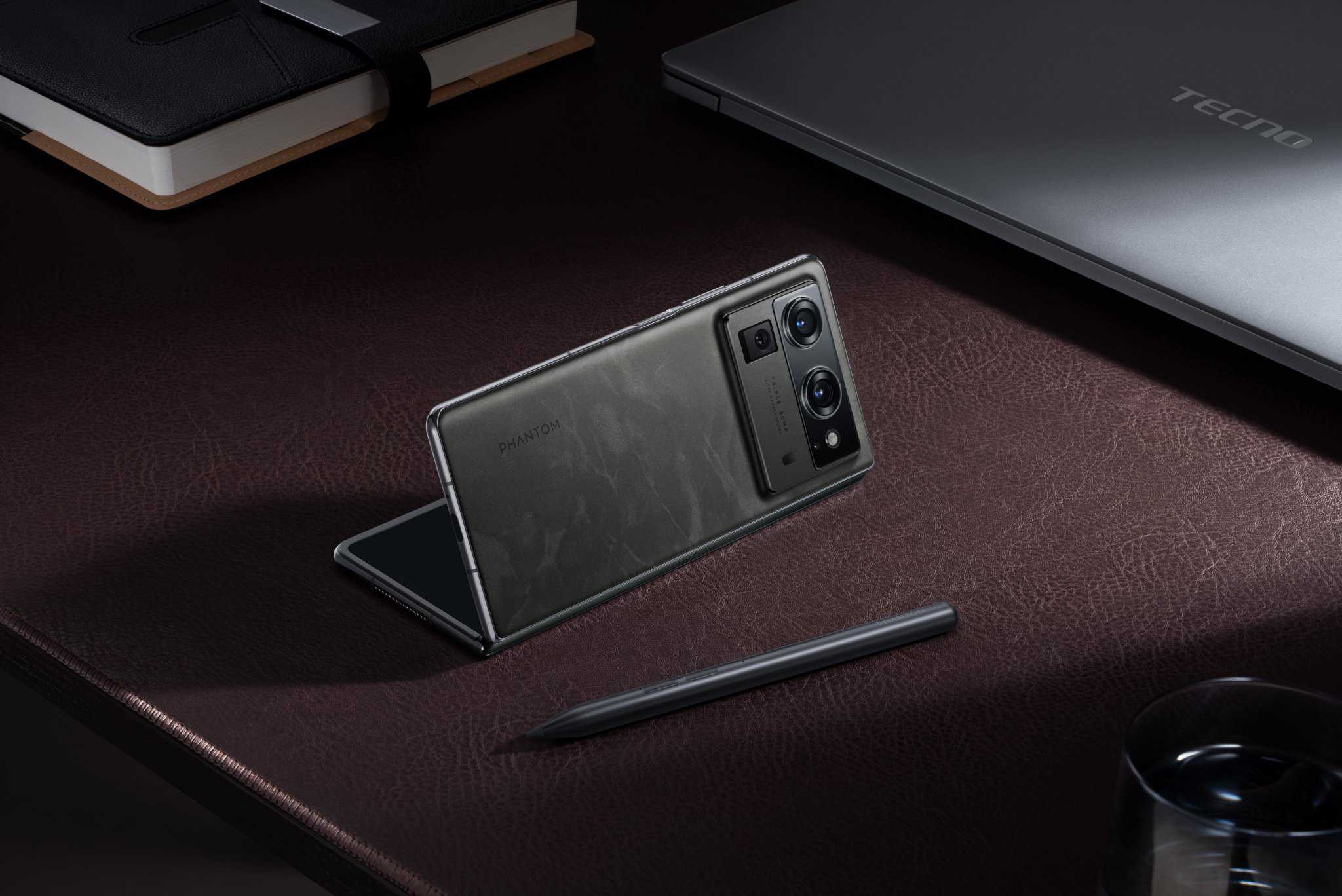 TECNO Phantom V Fold 2 erscheint in realen Bildern