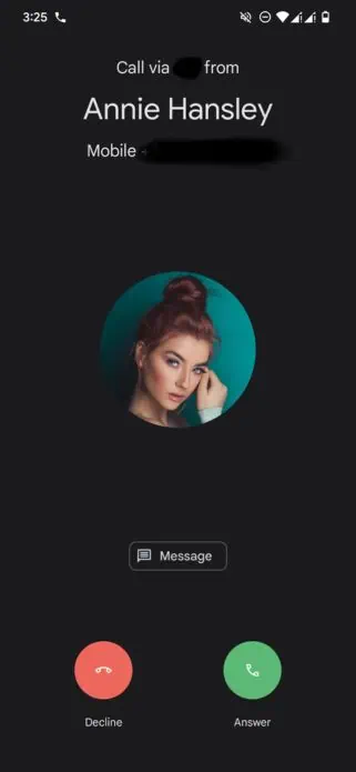 Neues dunkles Design für die Benutzeroberfläche der Google Phone-App für eingehende Anrufe