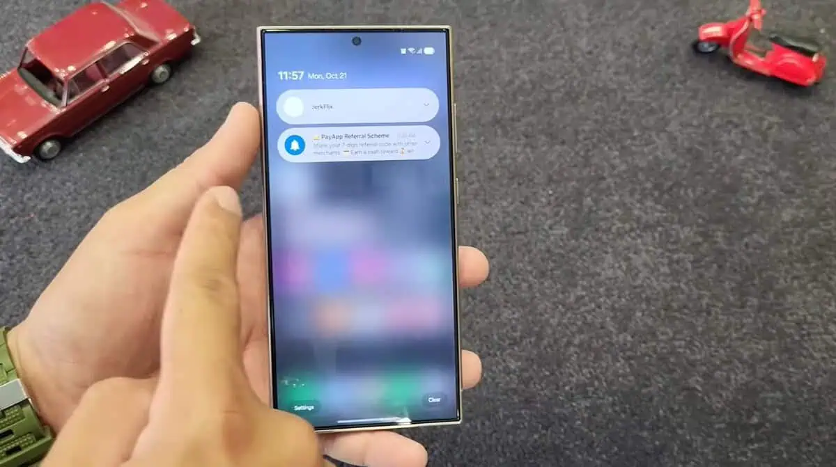 One UI 7-Video Galaxy S24 Ultra 2