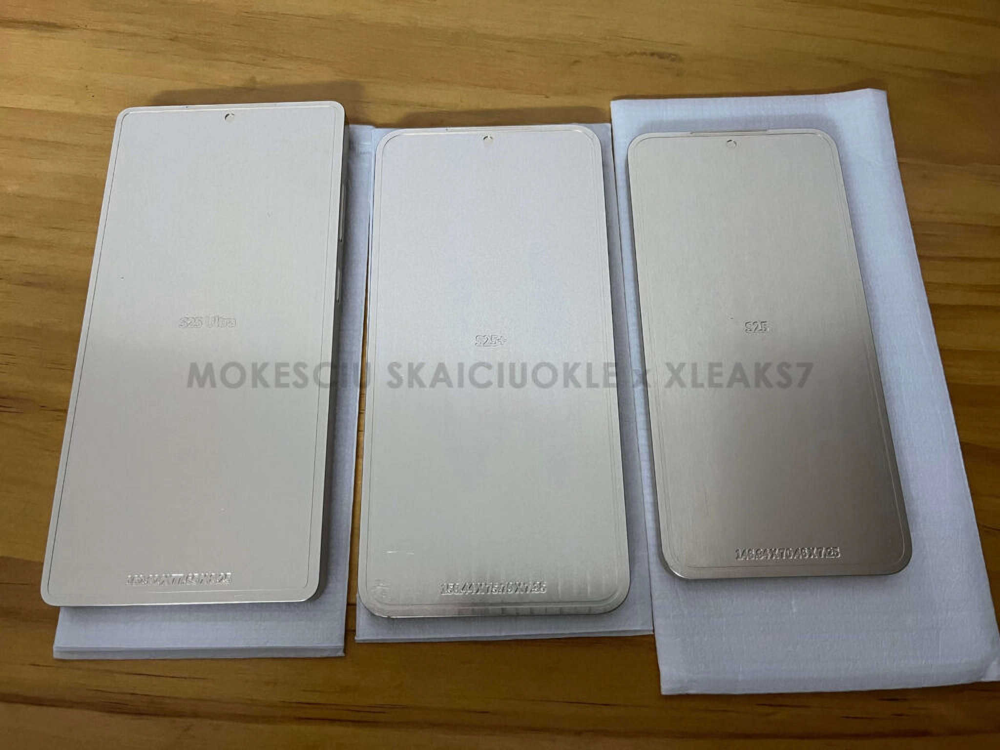Aluminiumattrappen der Galaxy S25-Serie verraten Design und Abmessungen
