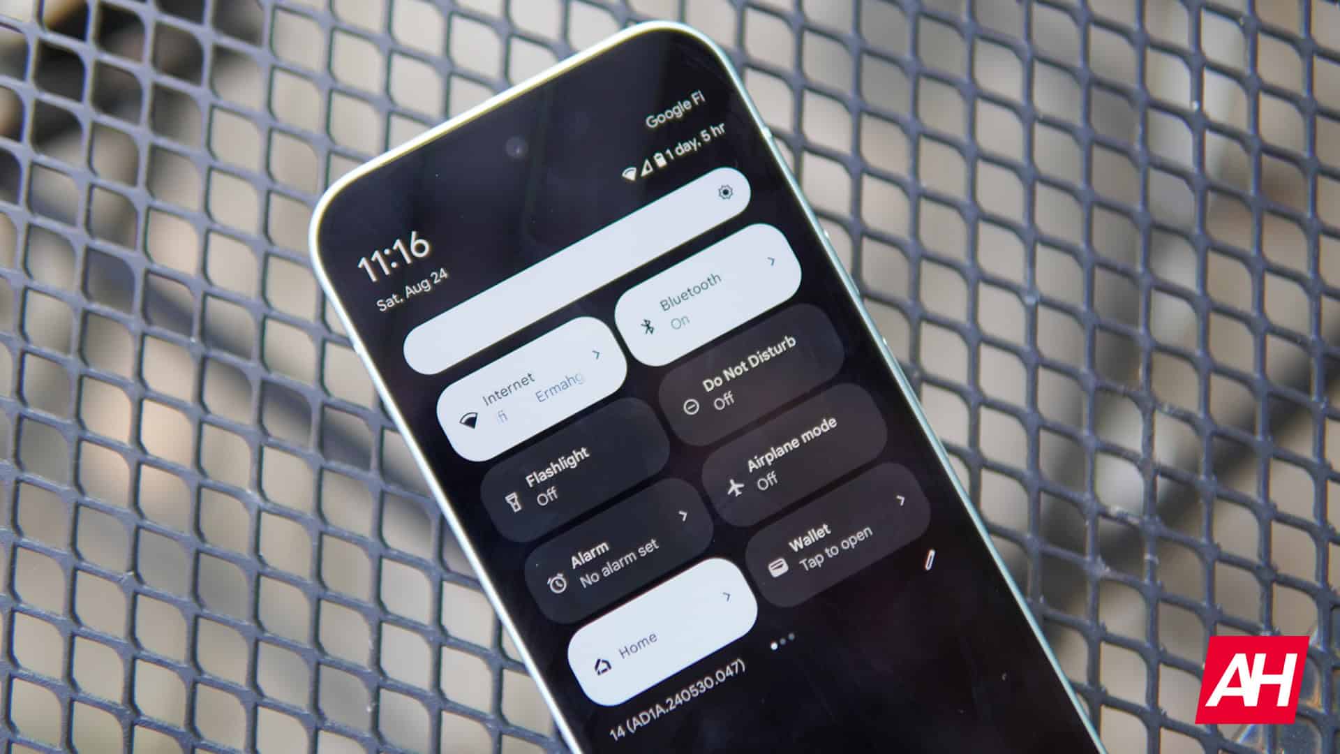 Die Kacheln der Schnelleinstellungen von Android 16 könnten in der Größe veränderbar sein