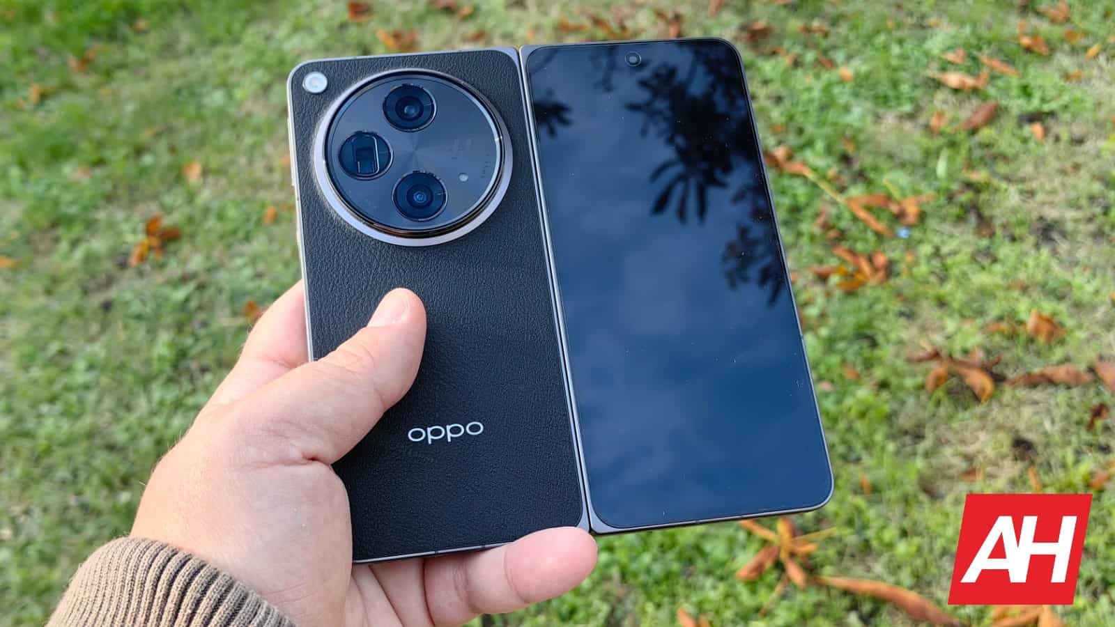 Featured image for OPPO Find X8 Ultra & Find N5 flagship foldable launch timeframe revealed