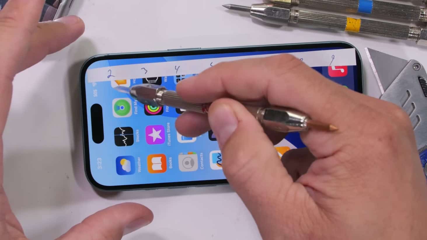 Das iPhone 16 zeigt in harten Tests beeindruckende Haltbarkeit