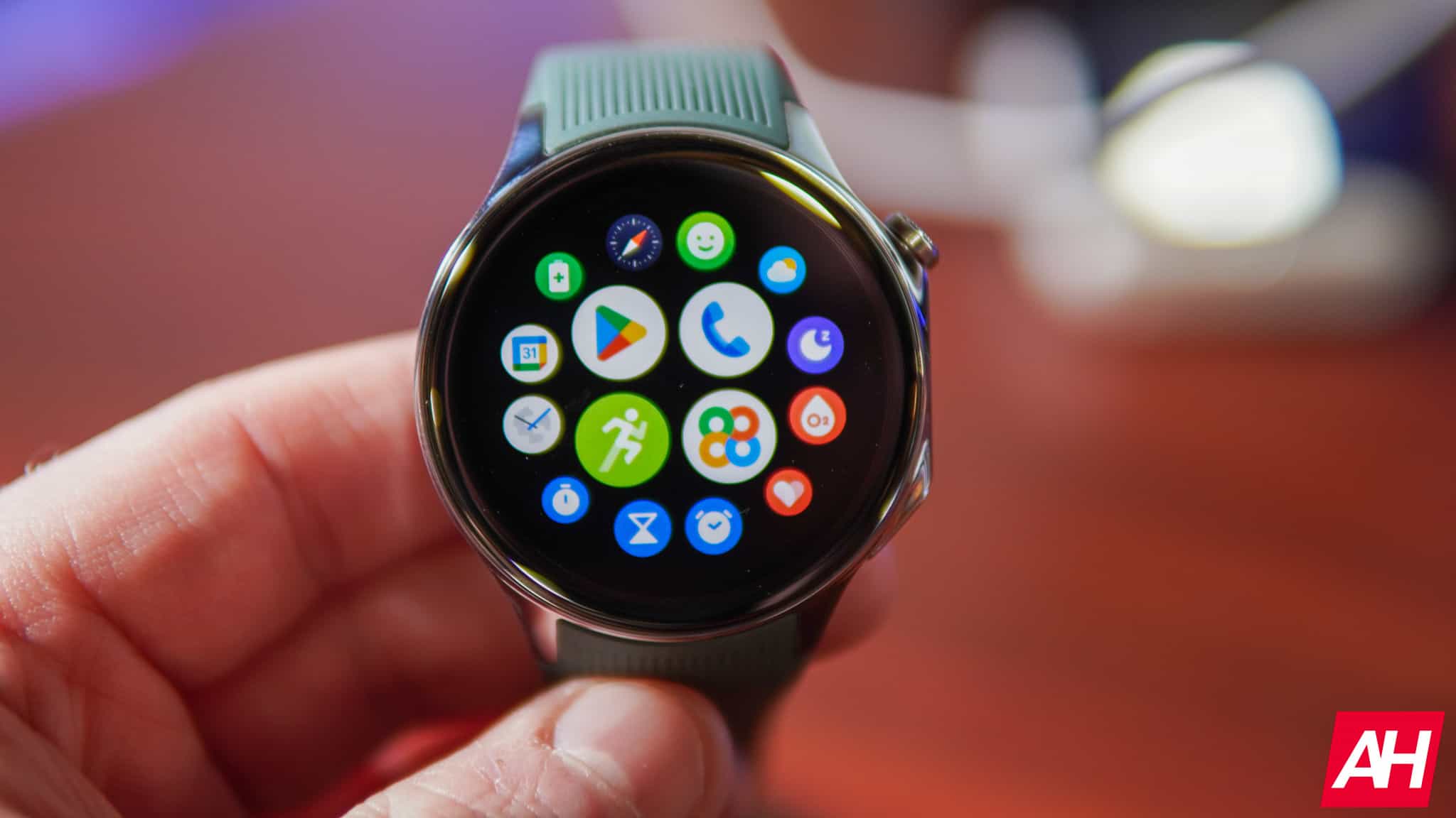 Ein angebliches Modell der OnePlus Watch 3 auf der FCC-Website entdeckt