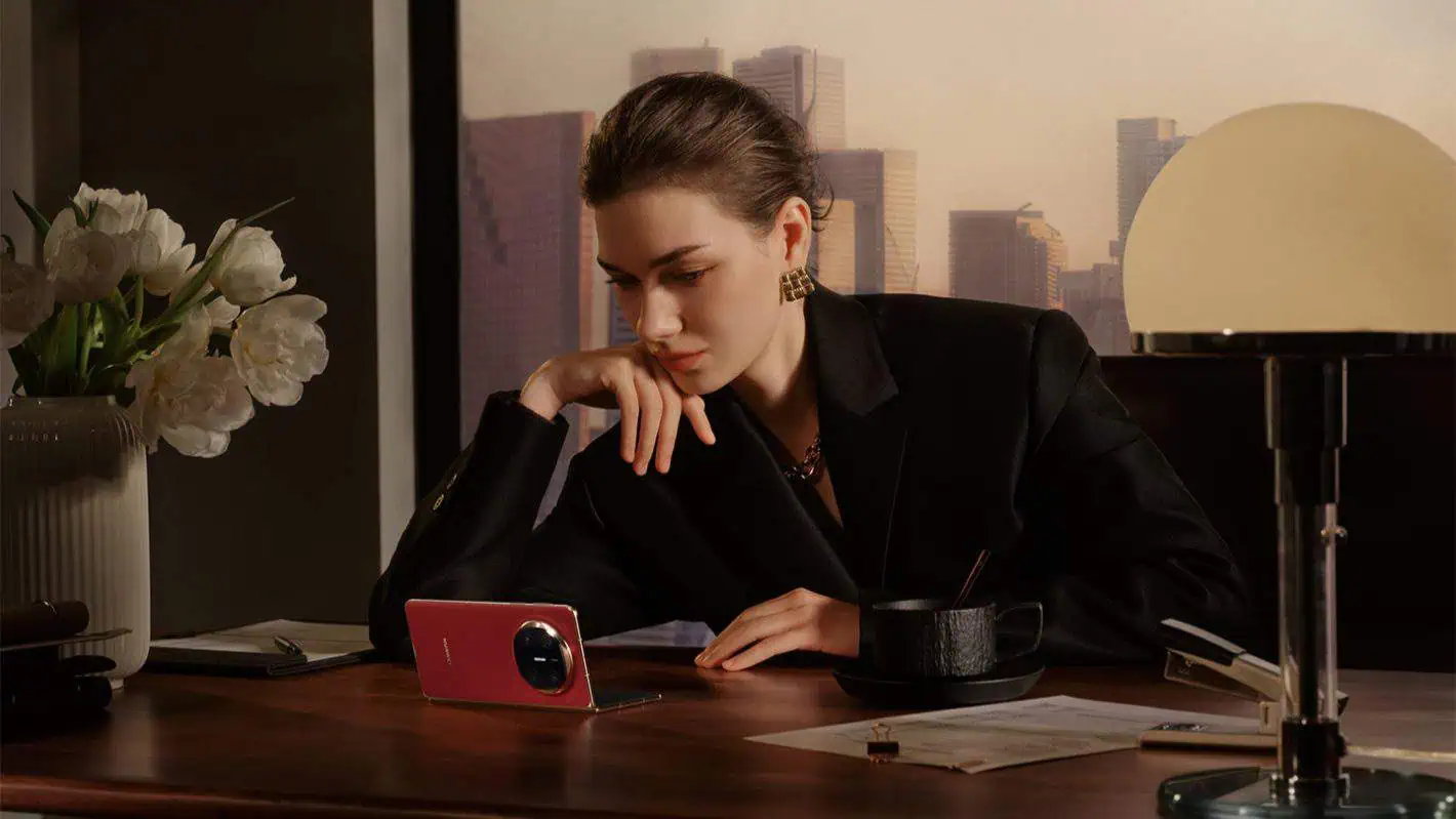 Huawei Mate X6 globales Bild (1)