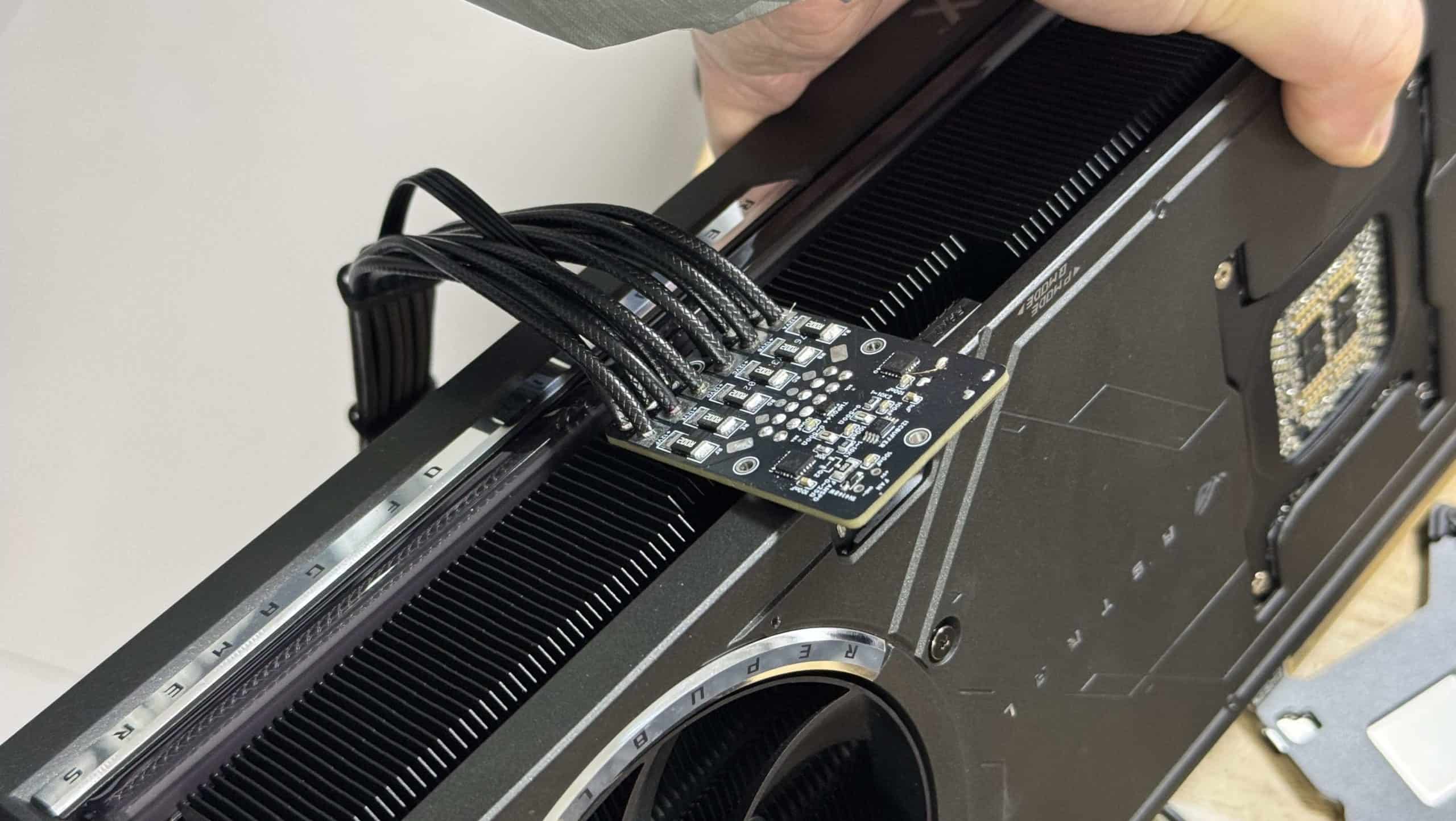 Jemand hat eine Leiterplatte gemacht, um zu verhindern