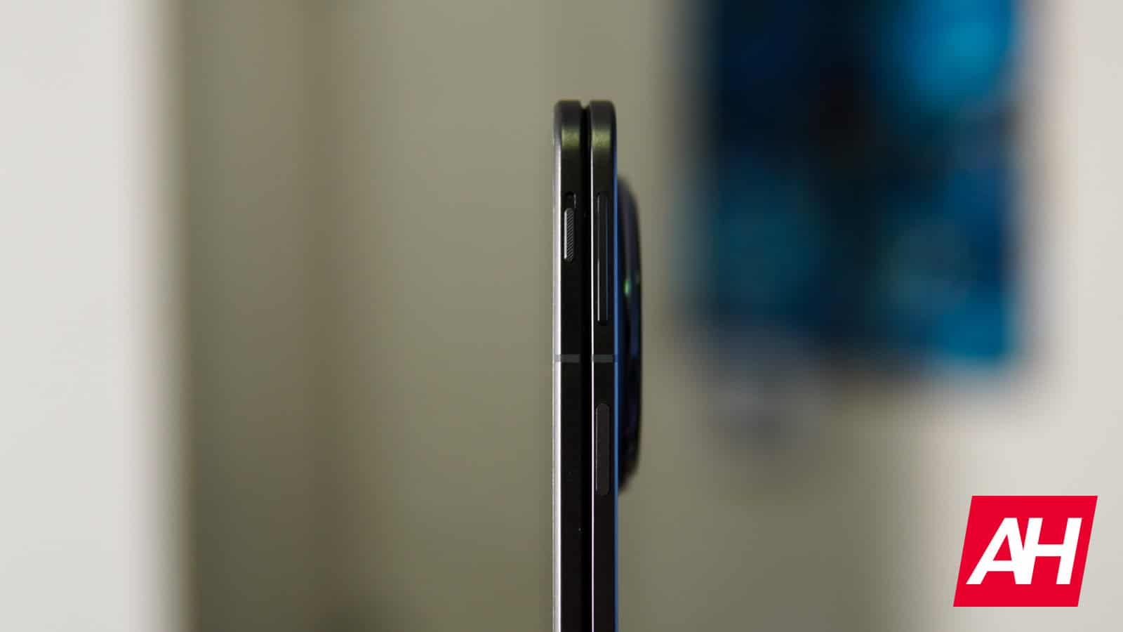 OPPO Unboxes weltdünste faltbare Falten vor dem Start