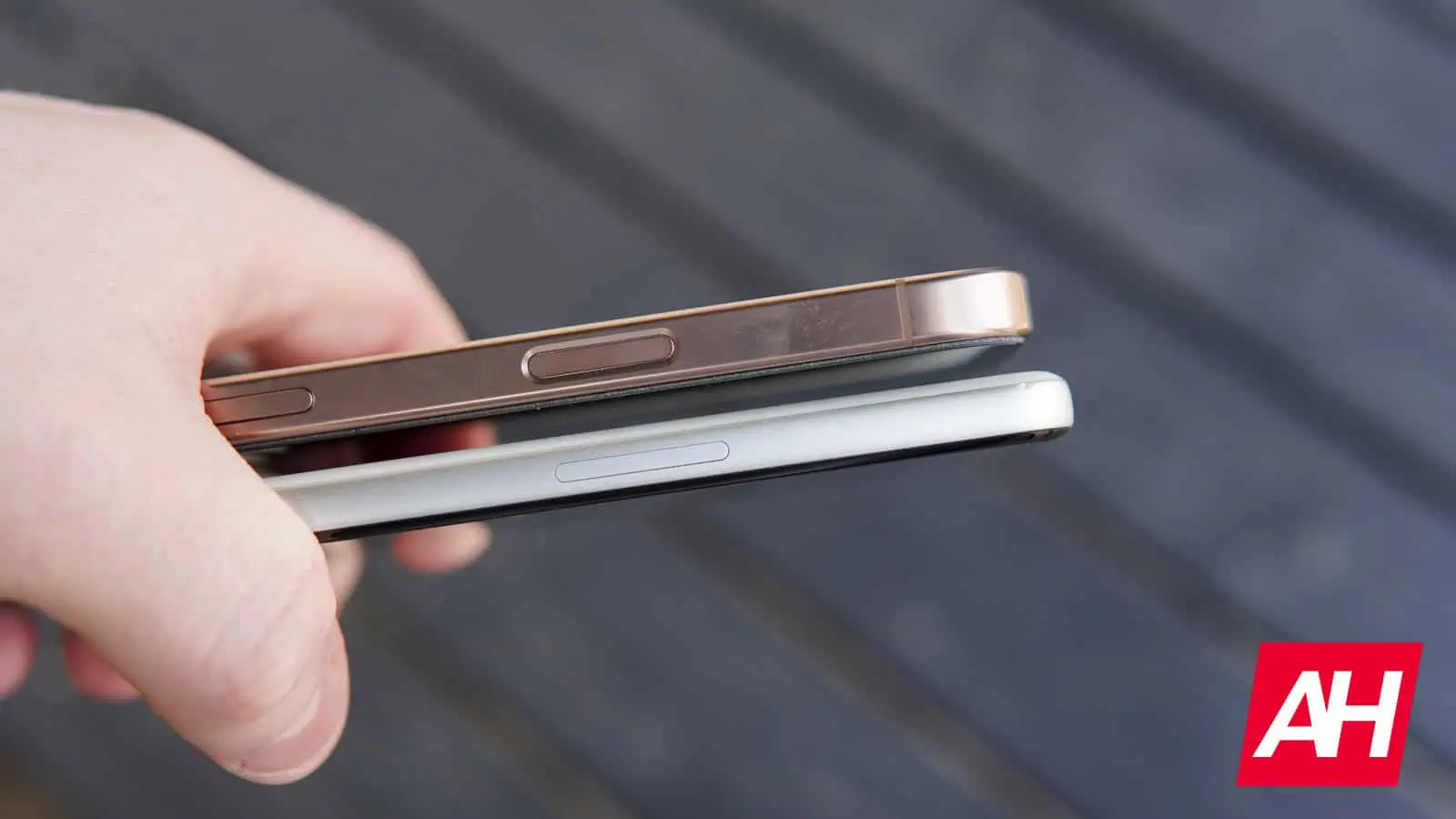 Apple iPhone 16 Pro Oppo finden x8 pro am ah