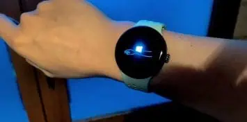 1743498997 Pixel Uhr 3 Windows 1