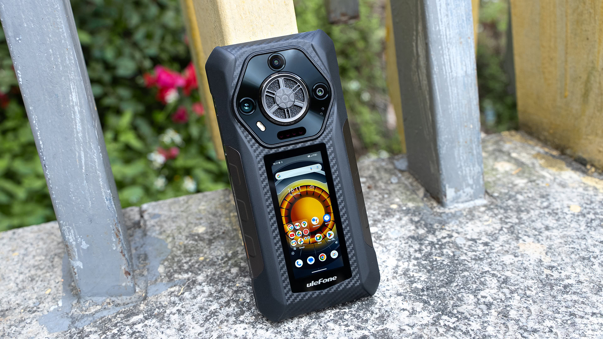 UleFone zeigt Anwendungsfälle für Rüstung 30 Pros hinteres Display: Video