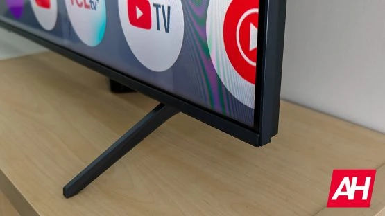 TCL QM6K Google TV Review Am AH 17