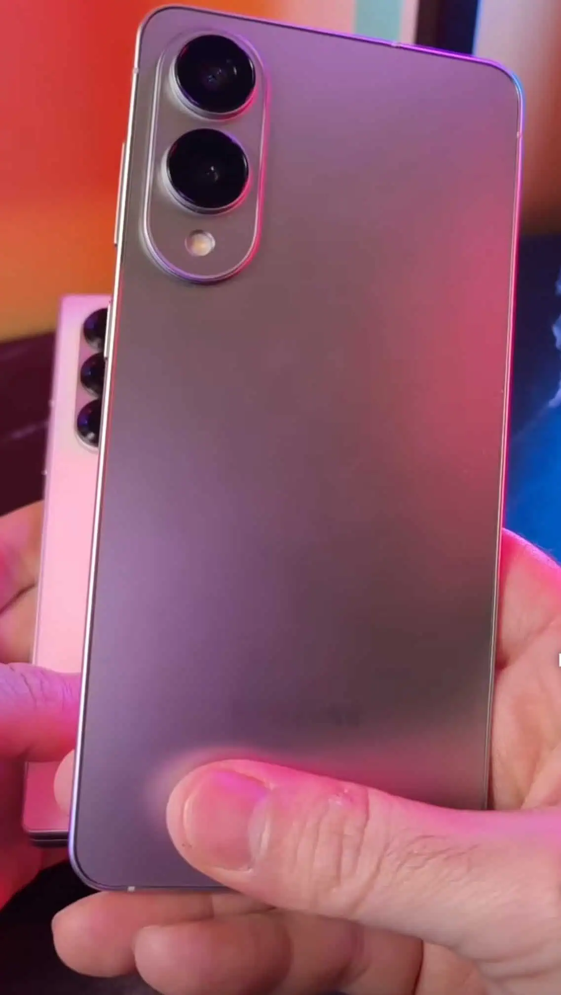 Galaxy S25 Edge Leak Video Screenshot 2