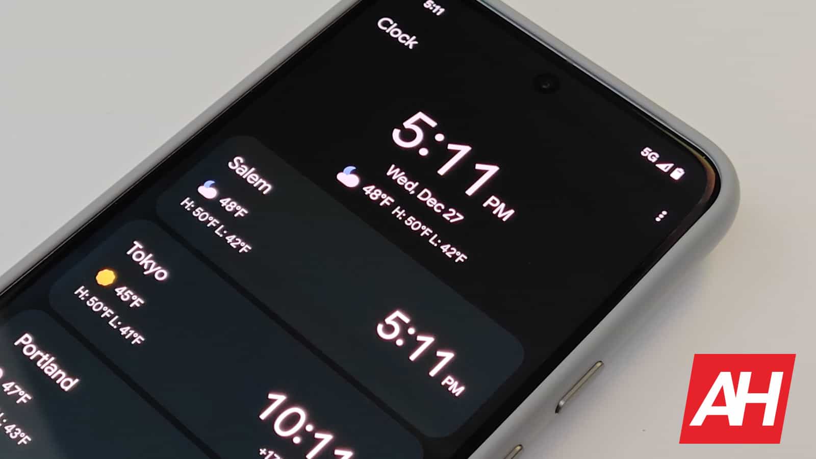Das radikale „Material 3 ausdrucksstarker“ Google Clock -Redesign -Oberflächen