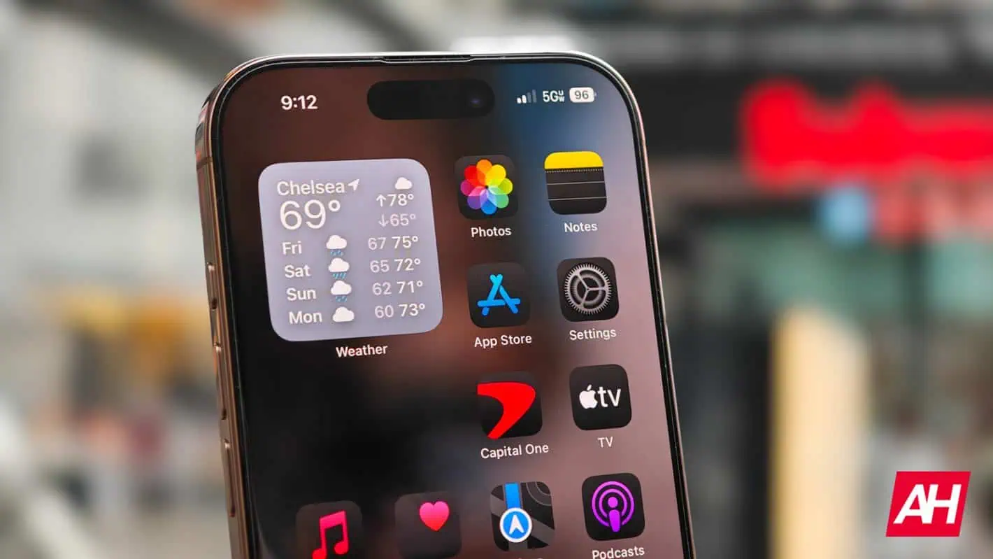 Apple iPhone 16 Pro am AH 24