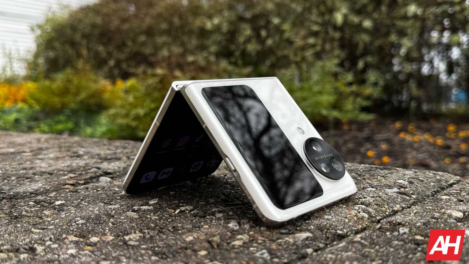 Patent angemeldet, Hype Building: Dies könnte Oppos nächstes Flip -Telefon sein