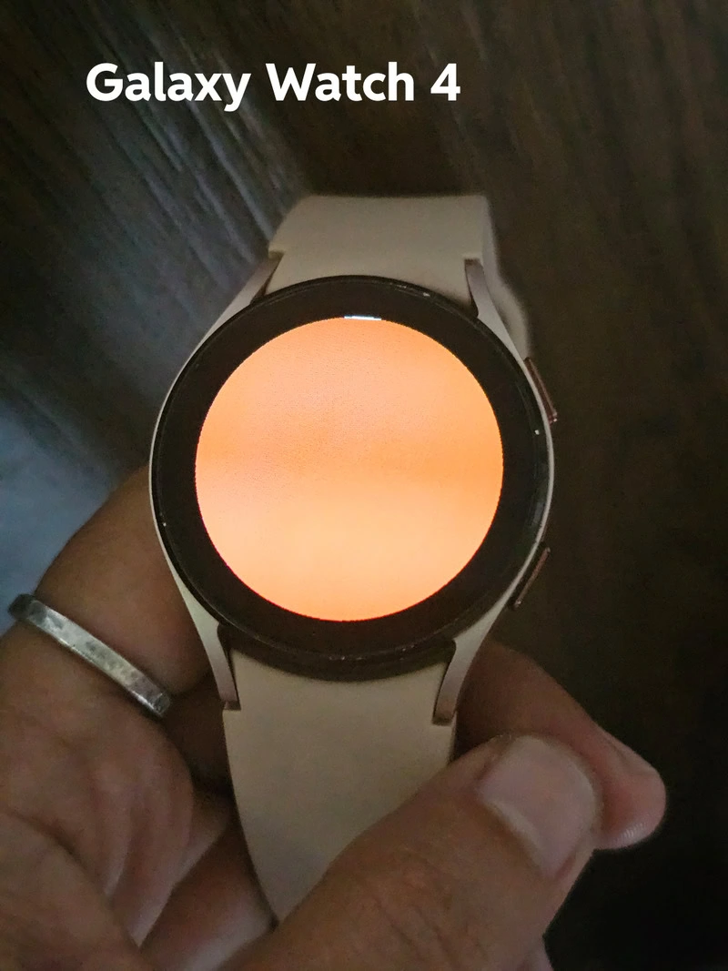 Galaxy Watch 4 roter Bildschirm 3