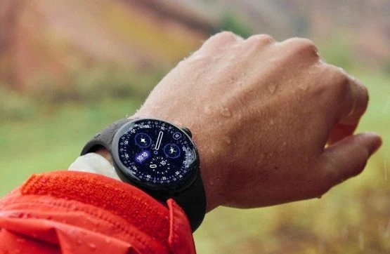 Google Pixel Watch 4 Moonstone Blau