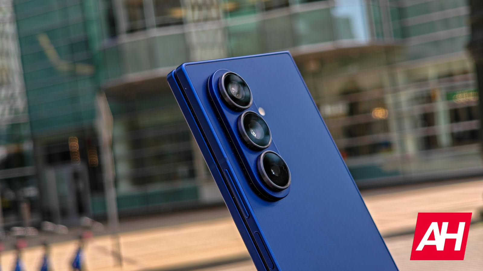 Samsung könnte eine Herabstufung für das Galaxy Z Fold 8 in Betracht ziehen