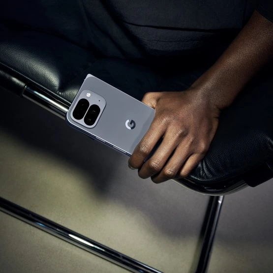 Google Pixel 10 Pro Fold Lifestyle Bildleck 1