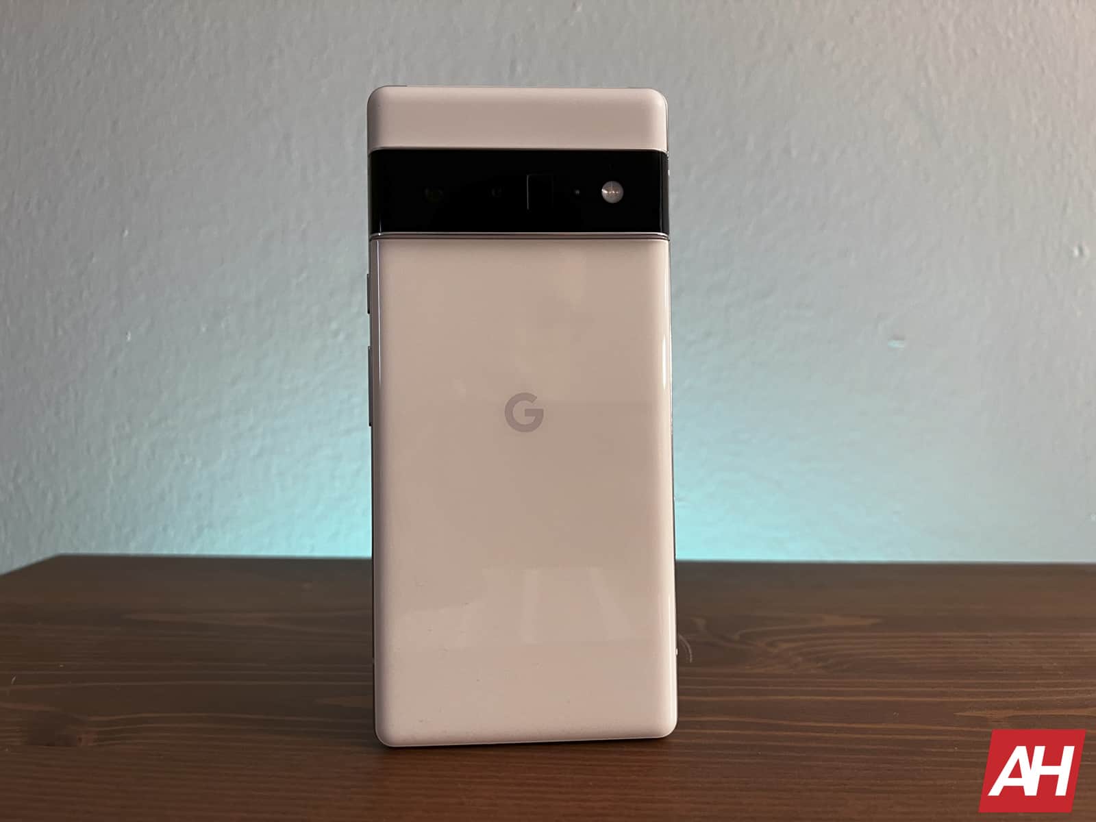Google Pixel 6 Pro -Kamera stürzt nach Android 16 -Update immer noch ab - Benutzer sind wütend